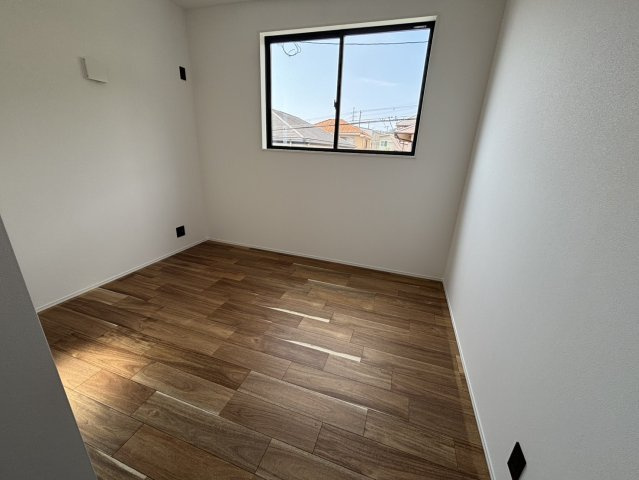 渦森台4丁目新築戸建の洋室