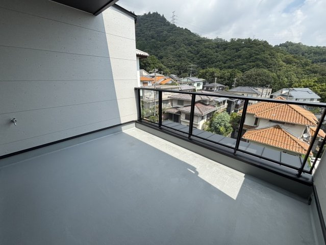 渦森台4丁目一戸建のバルコニー