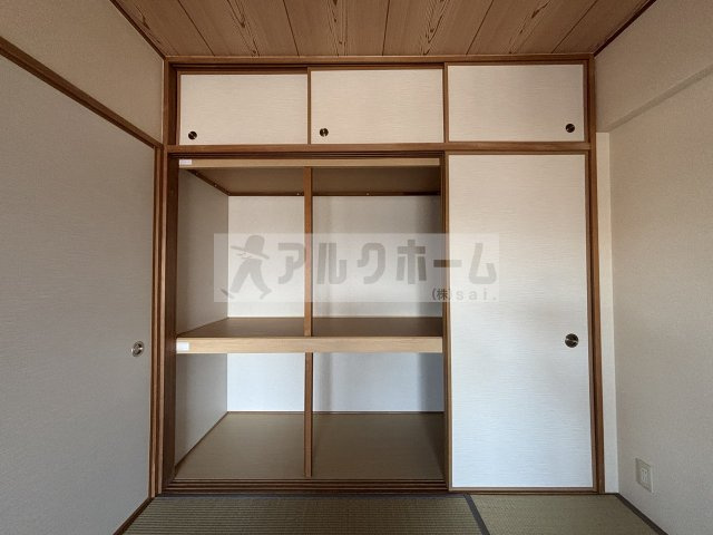 アディーレ八尾の収納