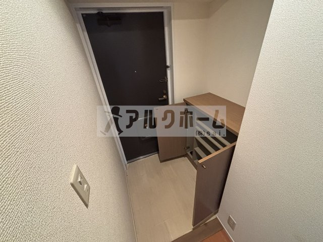 アディーレ八尾の玄関
