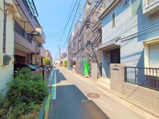 【新築分譲住宅】朝霞市本町2期の前面道路含む現地写真