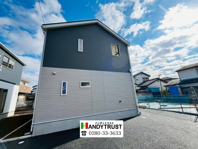 【Cradle Garden】　筑西市下川島　第２　全2邸