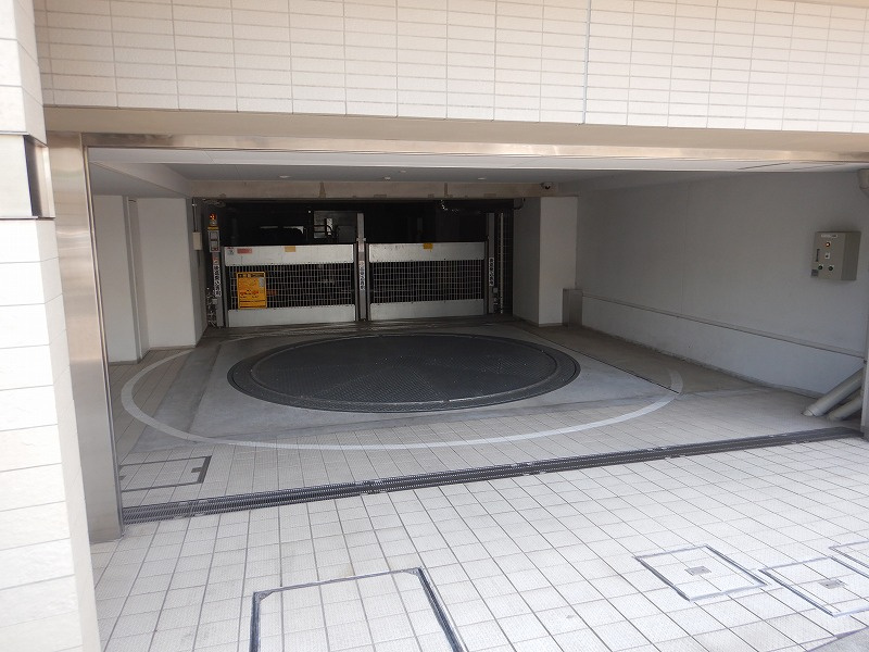 ブランズ池袋立教南の駐車場