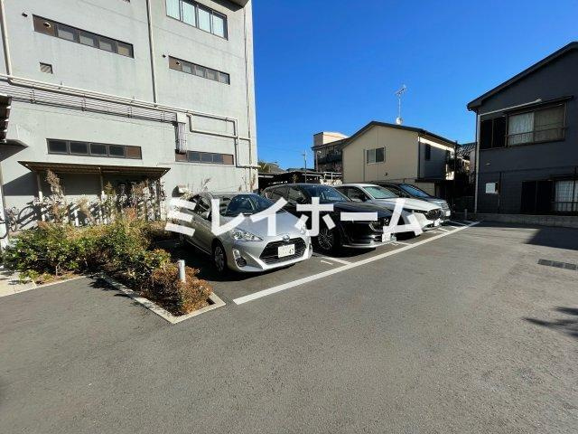 パークアクシス東蒲田の駐車場