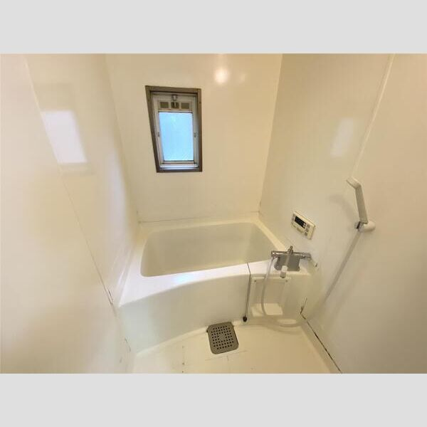 サンシティ竹ノ前の浴室