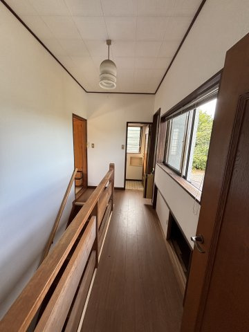 川奈　戸建てのその他|2階廊下