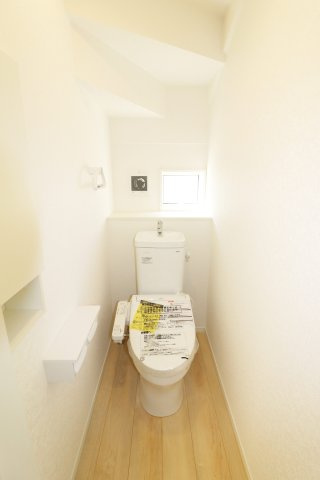 郡山市富田町大徳南第19　　　8号棟　　小山田小学校、郡山第6中学区のトイレ