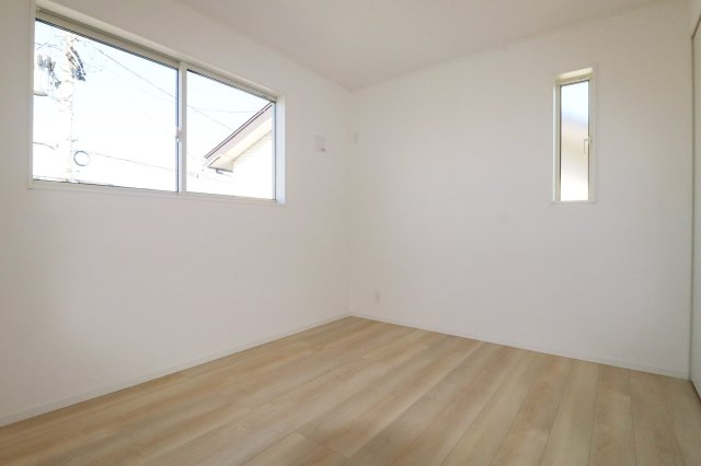 郡山市富田町大徳南第19　　　8号棟　　小山田小学校、郡山第6中学区の洋室