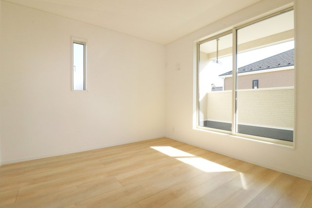 郡山市富田町大徳南第19　　　8号棟　　小山田小学校、郡山第6中学区の洋室