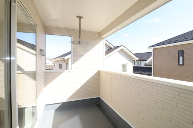 郡山市富田町大徳南第19　　　8号棟　　小山田小学校、郡山第6中学区のバルコニー