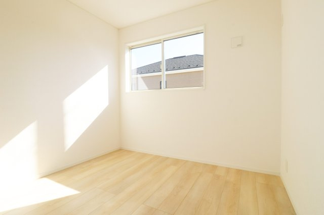 郡山市富田町大徳南第19　　　8号棟　　小山田小学校、郡山第6中学区の洋室