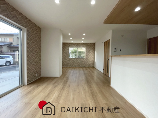 【居間・リビング】 | 北本市中丸5丁目　新築戸建　全1棟　1号棟