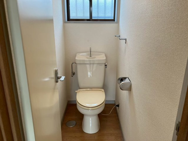 中屋ビルのトイレ