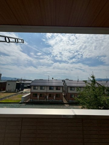 柏崎市三和町のアパートの展望