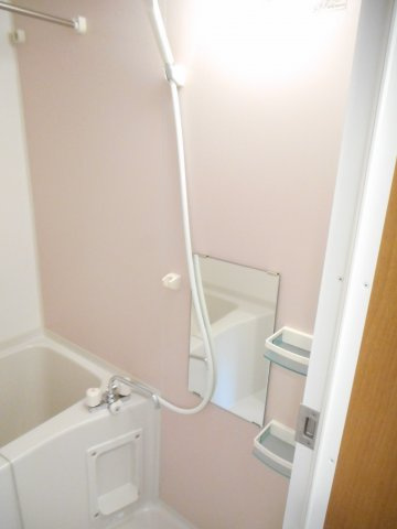 HOPEの浴室|落ち着いた空間のお風呂です