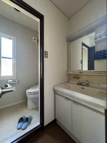 中央区水道町2丁目　中古戸建の独立洗面台