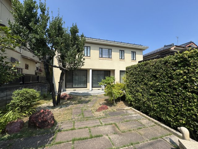 中央区水道町2丁目　中古戸建の庭