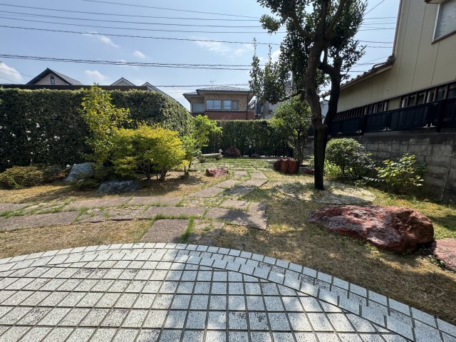 中央区水道町2丁目　中古戸建の庭