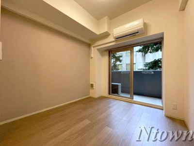 【居間・リビング】 | プレサンス葵デュリス | ゆったり過ごせるリビングです