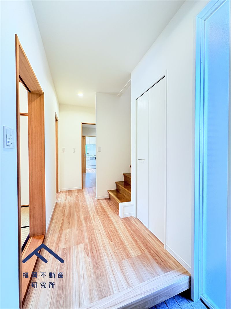 糟屋郡新宮町湊坂６丁目　戸建ての玄関