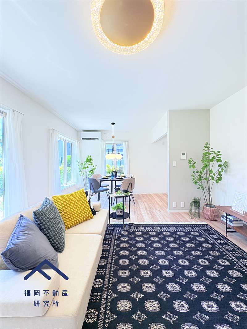 糟屋郡新宮町湊坂６丁目　戸建ての居間・リビング