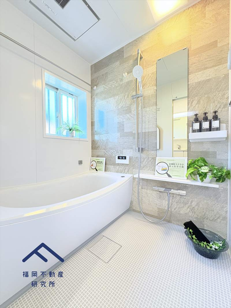 糟屋郡新宮町湊坂６丁目　戸建ての浴室