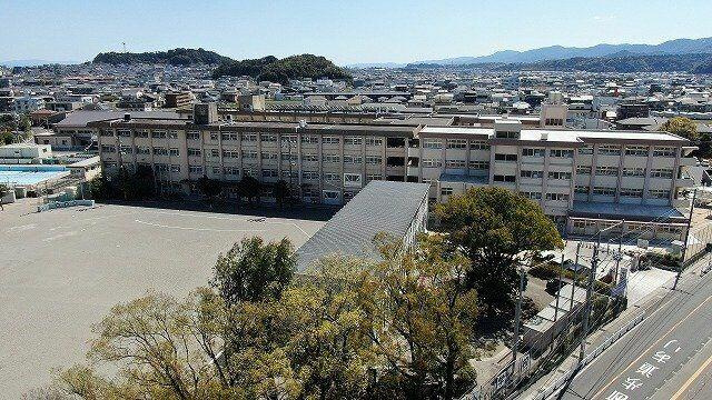 【周辺】 | 中山小学校