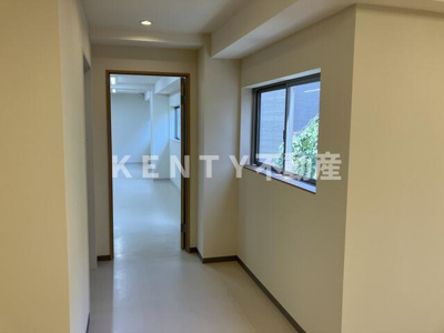 【内装】 | 済生診療所ビル | 内装は落ち着いています