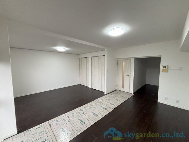 扶桑ハイツ平塚総合公園の居間・リビング