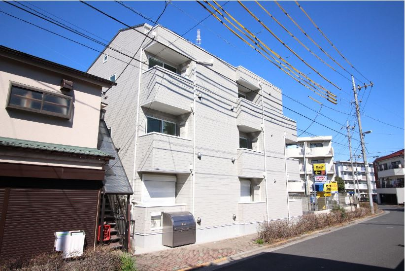練馬区練馬２丁目のアパートの外観