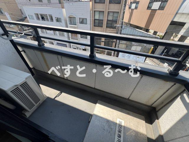 アビタシオンのバルコニー