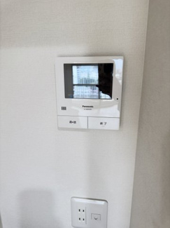 【居間・リビング】 | 志木ニュータウン中央の森参番街７号棟 | モニター付きインターホン