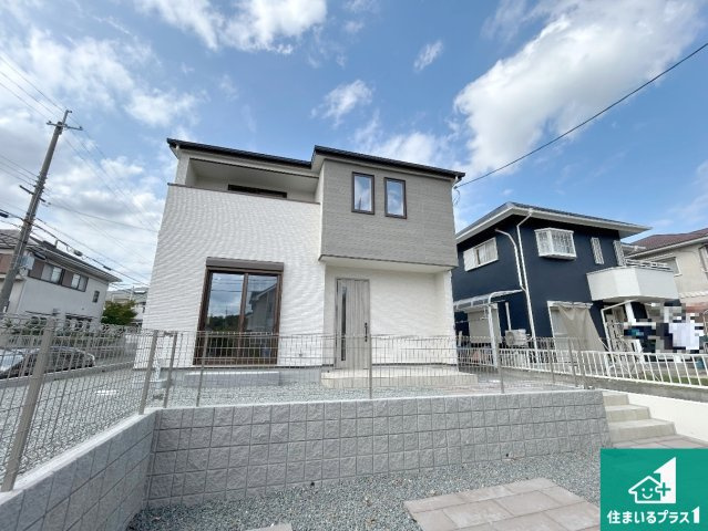 三田市つつじが丘南　新築一戸建ての外観|安心の10年保証！外観を美しく保ち、雨水で汚れを落とします！気になることがありましたら、お気軽にお問い合わせください！