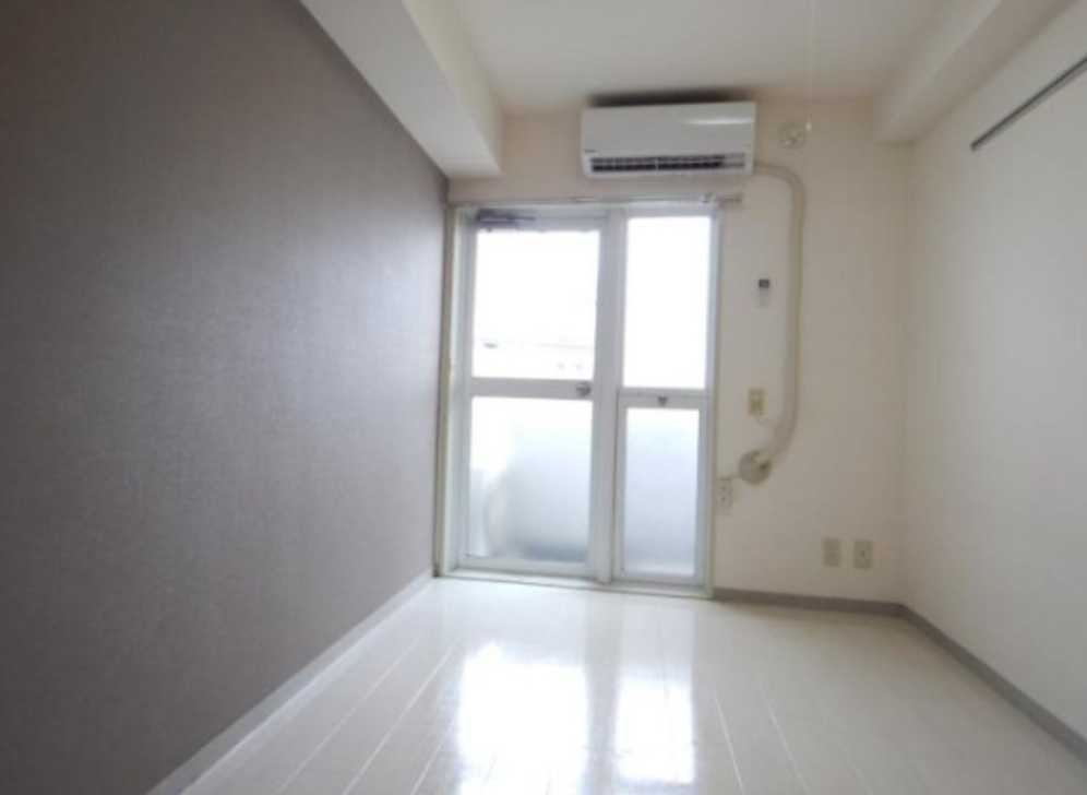 トップ三軒茶屋第５　分譲賃貸　TVドアホン　システムキッチンの居間・リビング