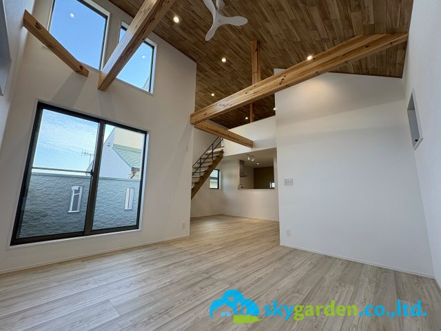 茅ヶ崎市菱沼1丁目　新築戸建　全2棟B号棟