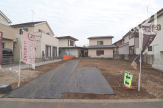 【前面道路含む現地写真】 | 前面道路含む現地写真です