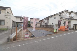 【前面道路含む現地写真】 | 前面道路含む現地写真です