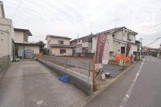 【前面道路含む現地写真】 | 前面道路含む現地写真です