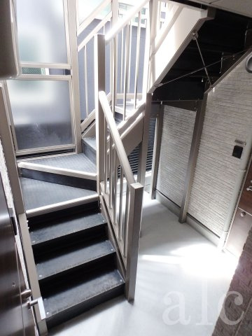 HOMEDAYS中野(ホームデイズ中野)のロビー