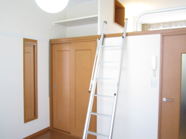 レオパレスフレンドパークの寝室|画像6