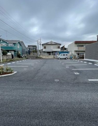 ルミネ中央の駐車場