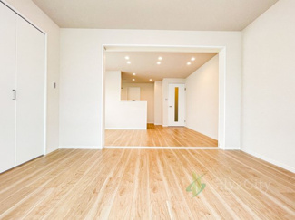 【寝室】 | 双葉クラウンハイツ | 洋室　5帖