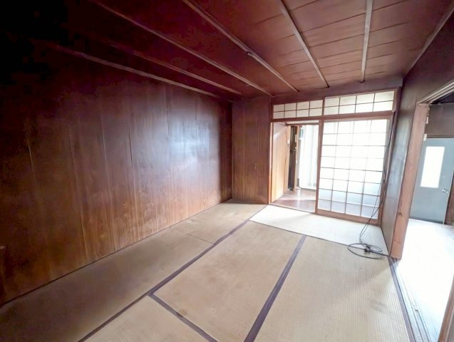 西ノ京西鹿垣町の和室
