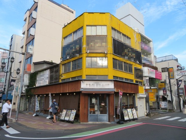 所沢市松葉町のビルの外観