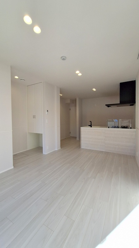 （仮称）川口市芝中田メゾンの居間・リビング