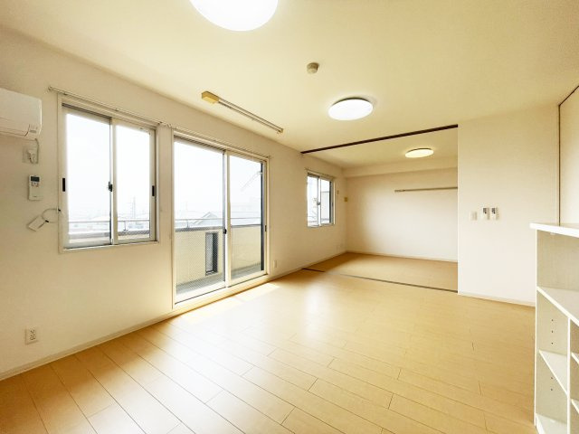 リヴェール北島の居間・リビング