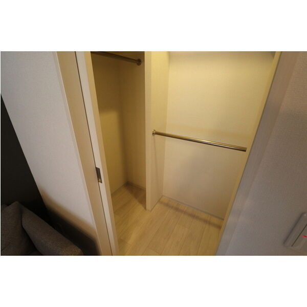 コンフォリア江坂の収納