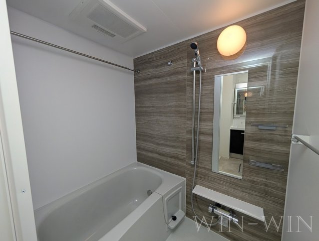 ヒカルサ豊橋牟呂水神の浴室