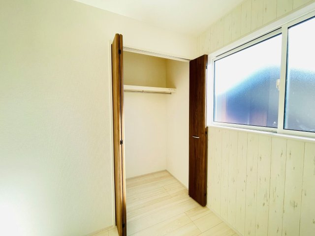 岡崎市美合町北屋敷　新築分譲住宅　全3棟　3号棟の収納|豊富な数のクローゼットには、衣類、日用品、家族の思い出まで大切に保管できます♪