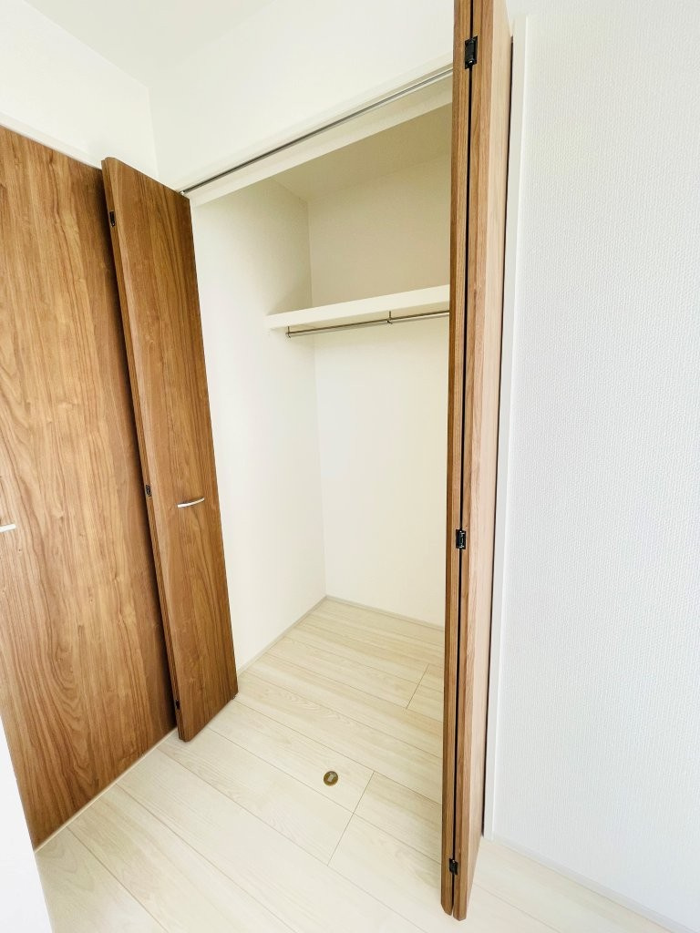 岡崎市美合町北屋敷　新築分譲住宅　全3棟　3号棟の収納|豊富な数のクローゼットには、衣類、日用品、家族の思い出まで大切に保管できます♪